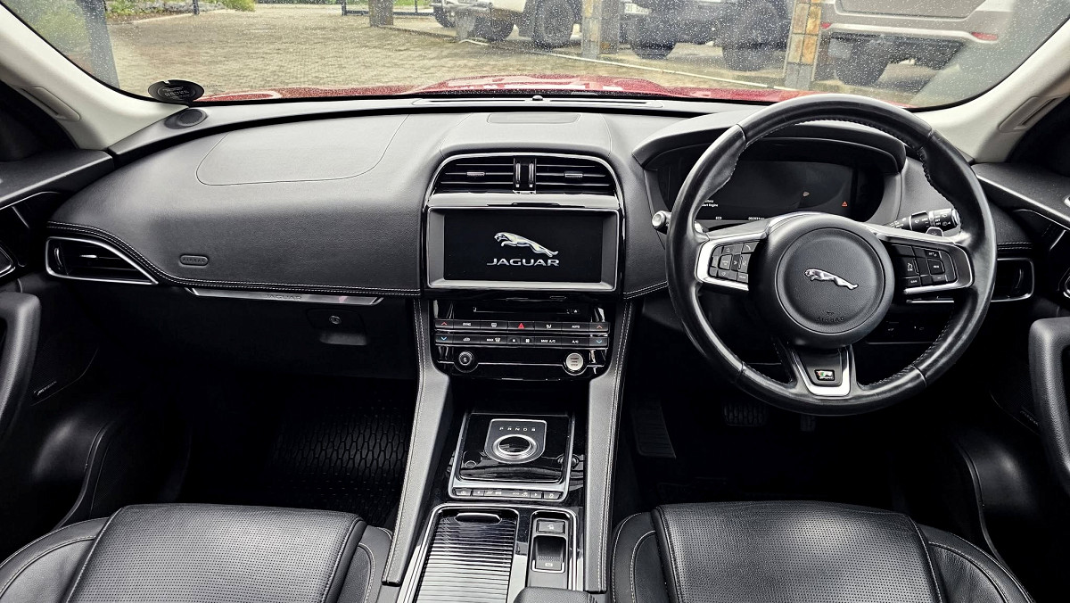 Photo 11 of 13