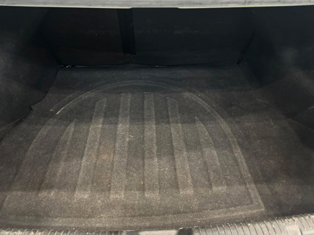 Photo 15 of 17
