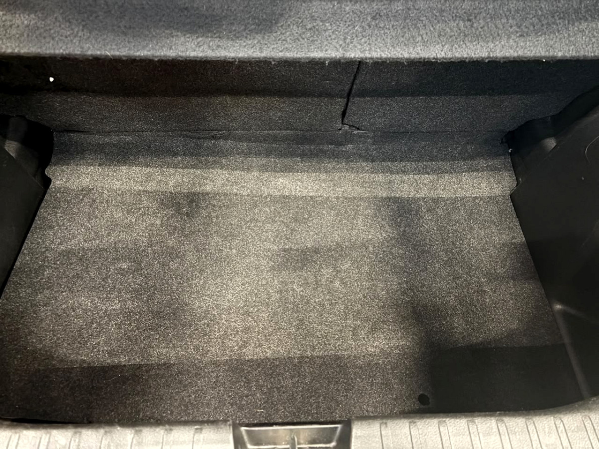 Photo 15 of 16