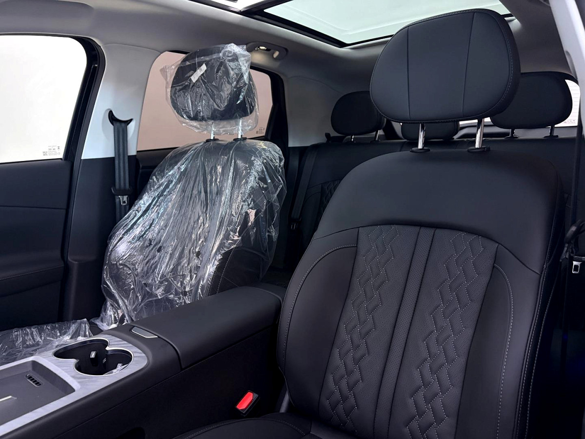 Photo 23 of 29