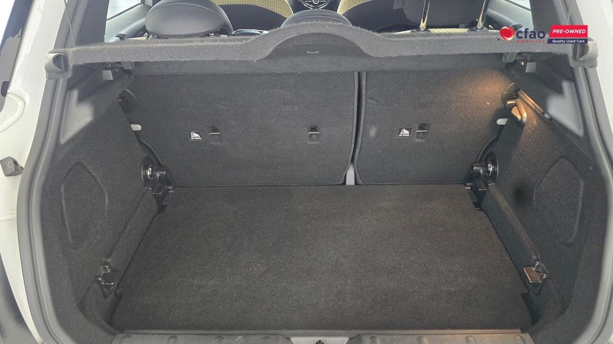 Photo 10 of 22