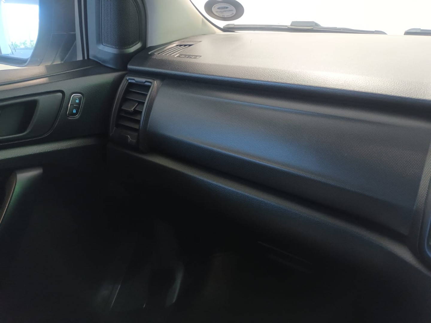 Photo 16 of 24