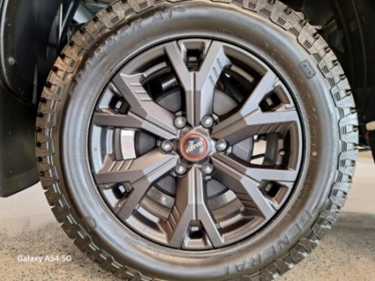 Photo 10 of 10