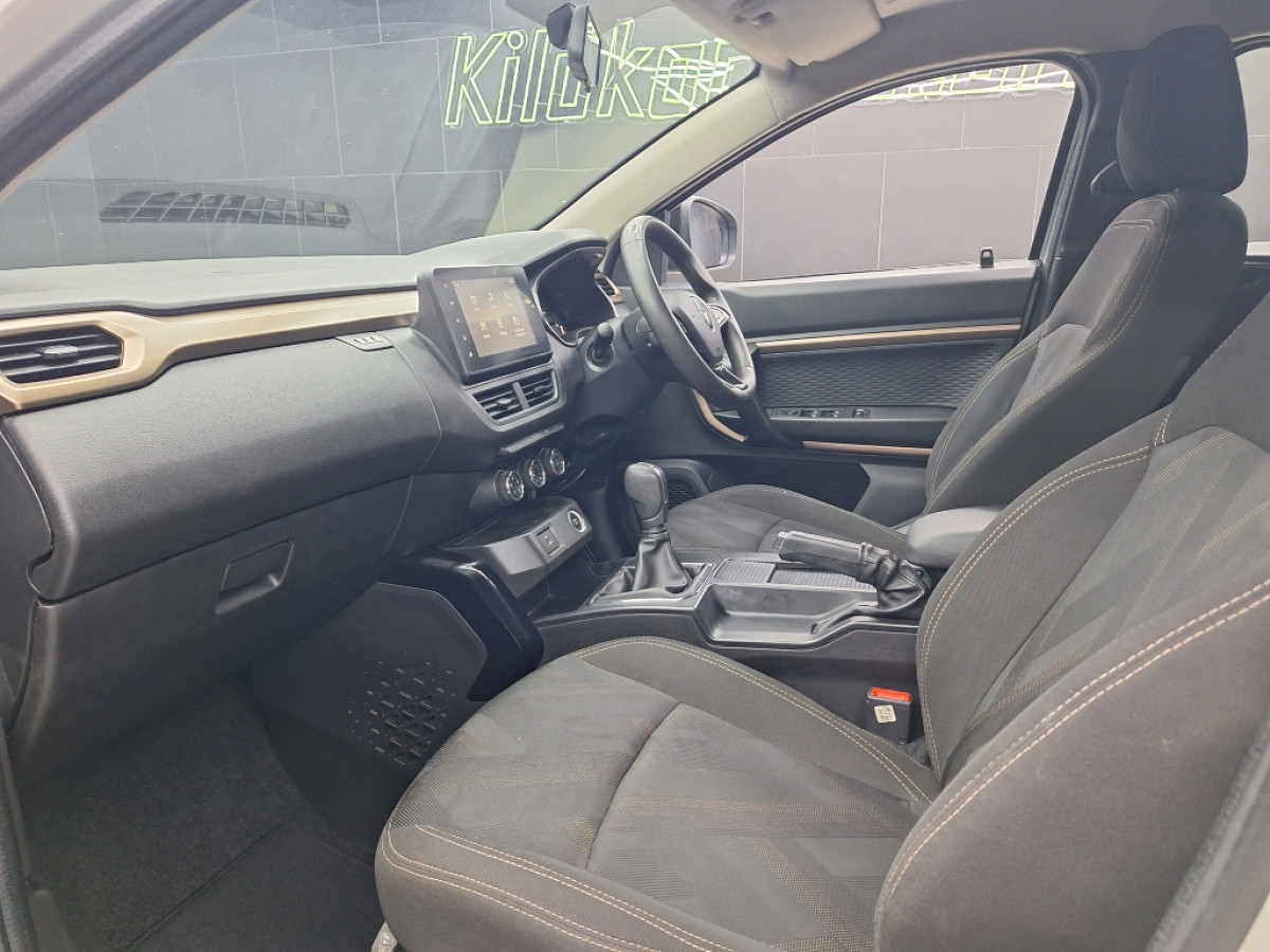 Photo 15 of 20