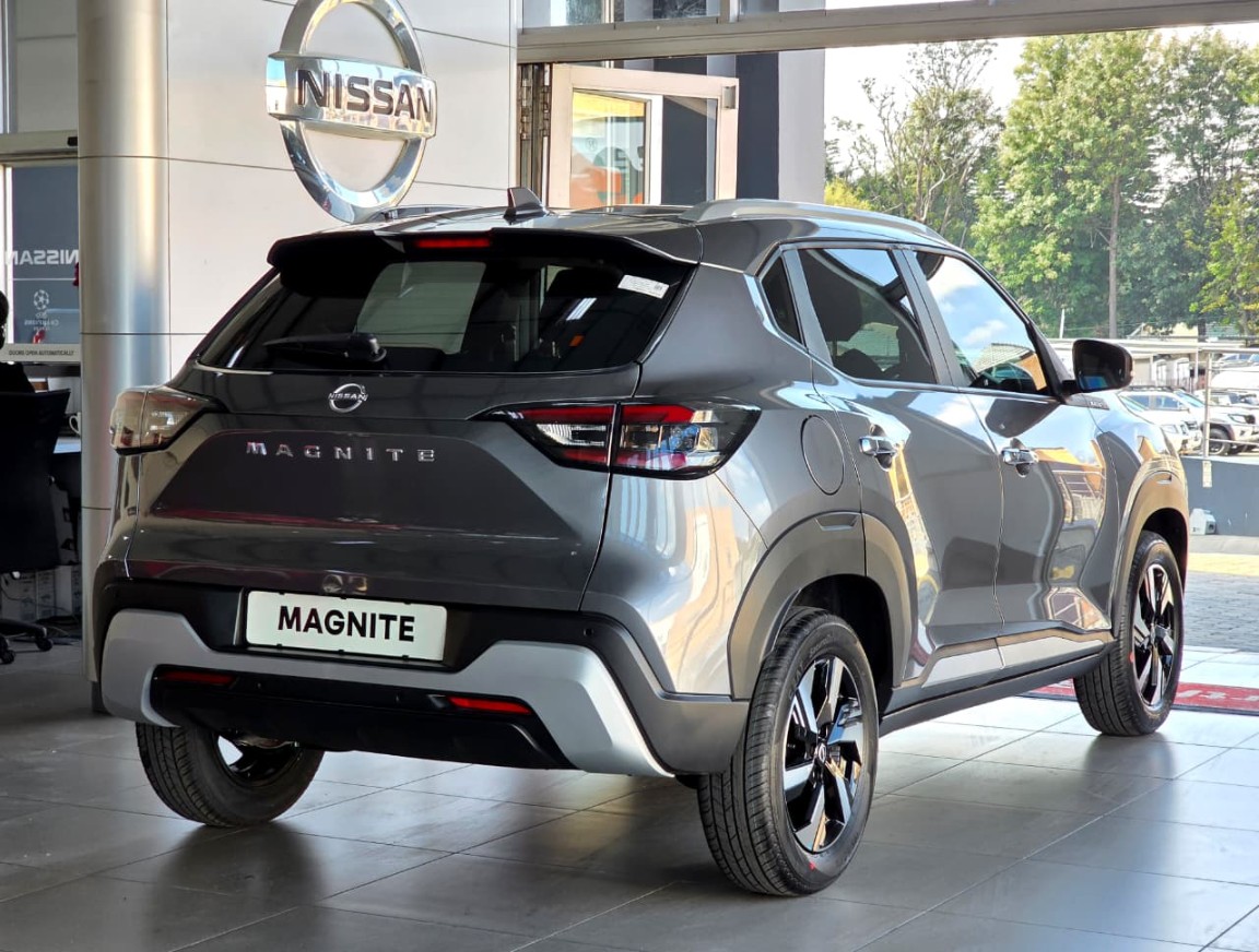 Photo 4 of 22