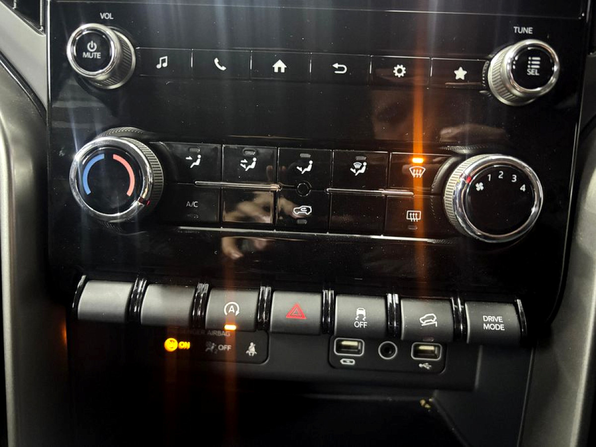 Photo 23 of 24
