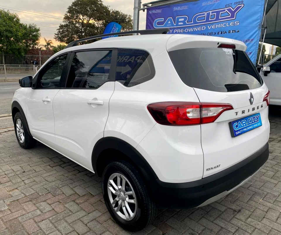 Photo 2 of 20