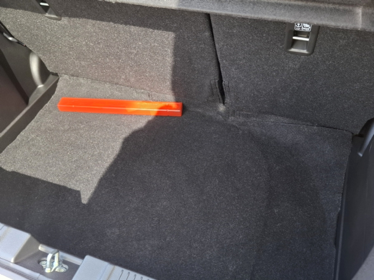Photo 11 of 12