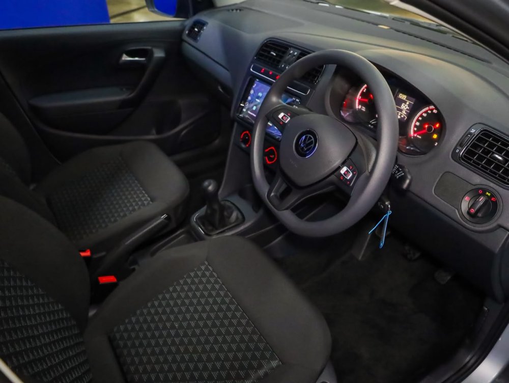 Photo 5 of 19