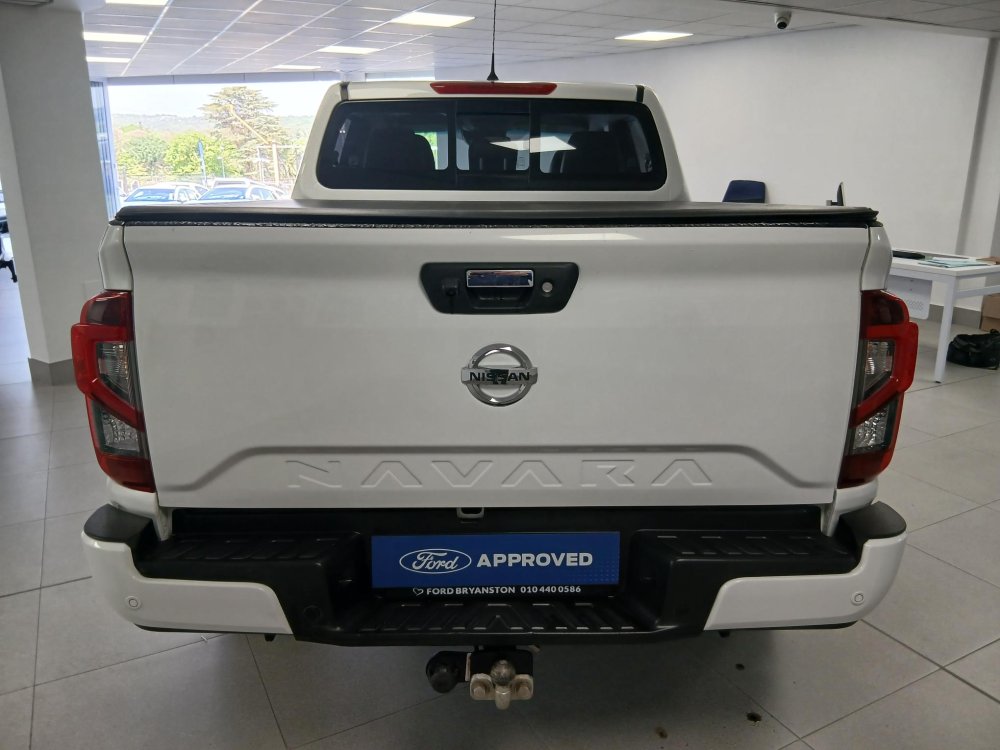 Photo 5 of 18