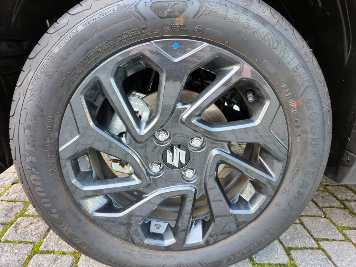 Photo 20 of 23