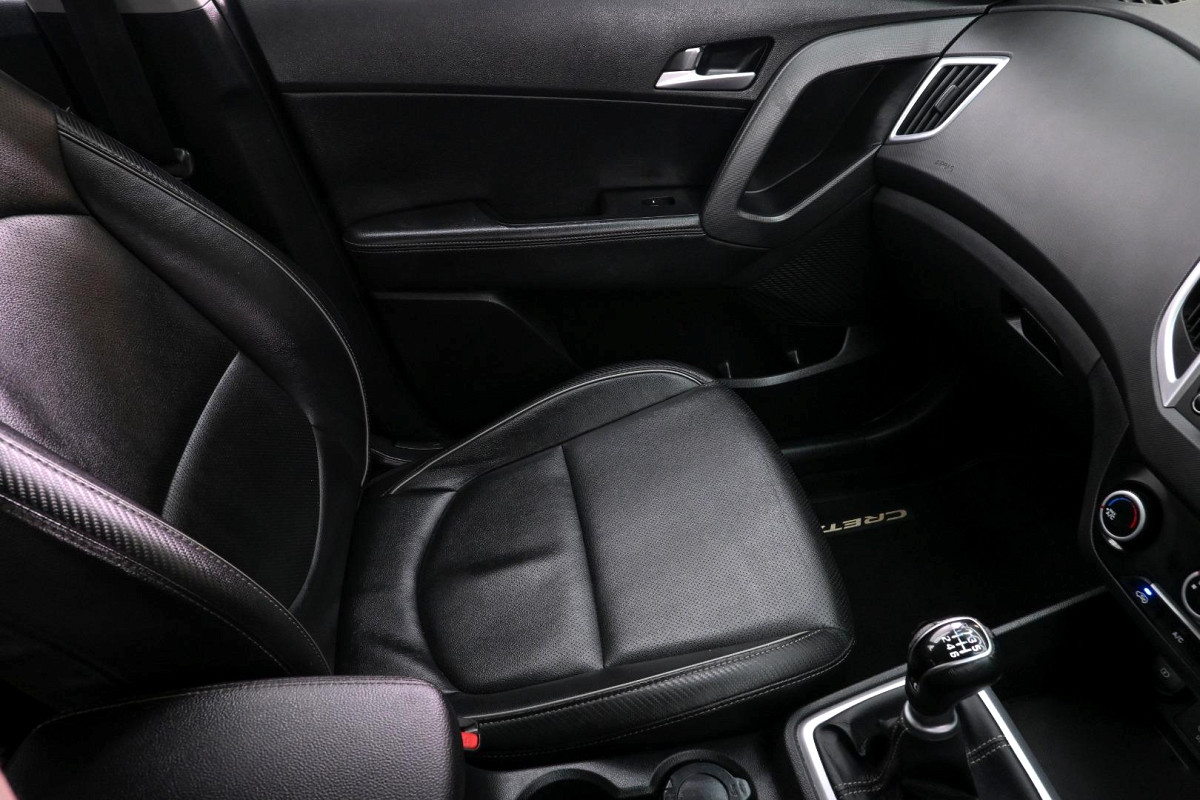 Photo 15 of 27