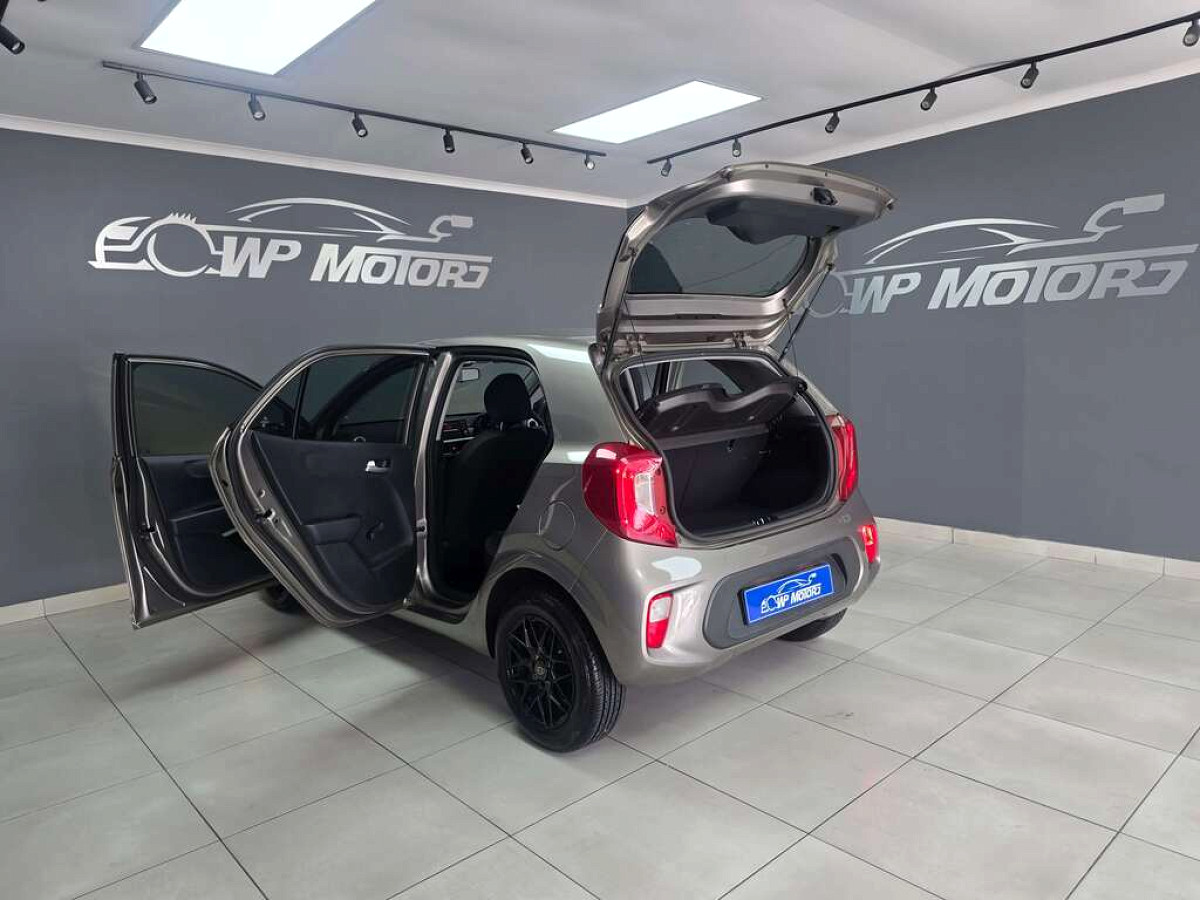 Photo 9 of 10