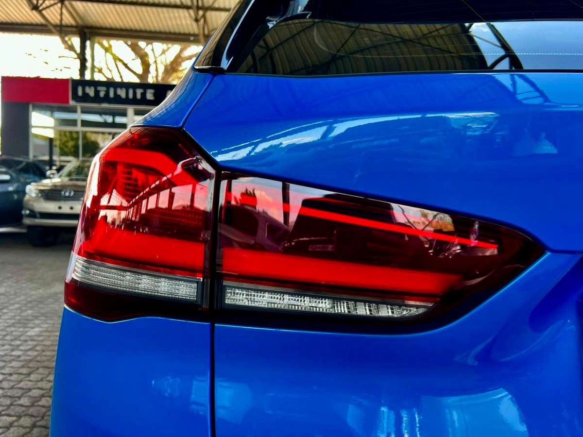 Photo 4 of 26