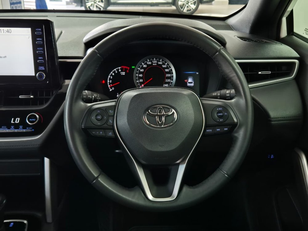 Photo 12 of 18