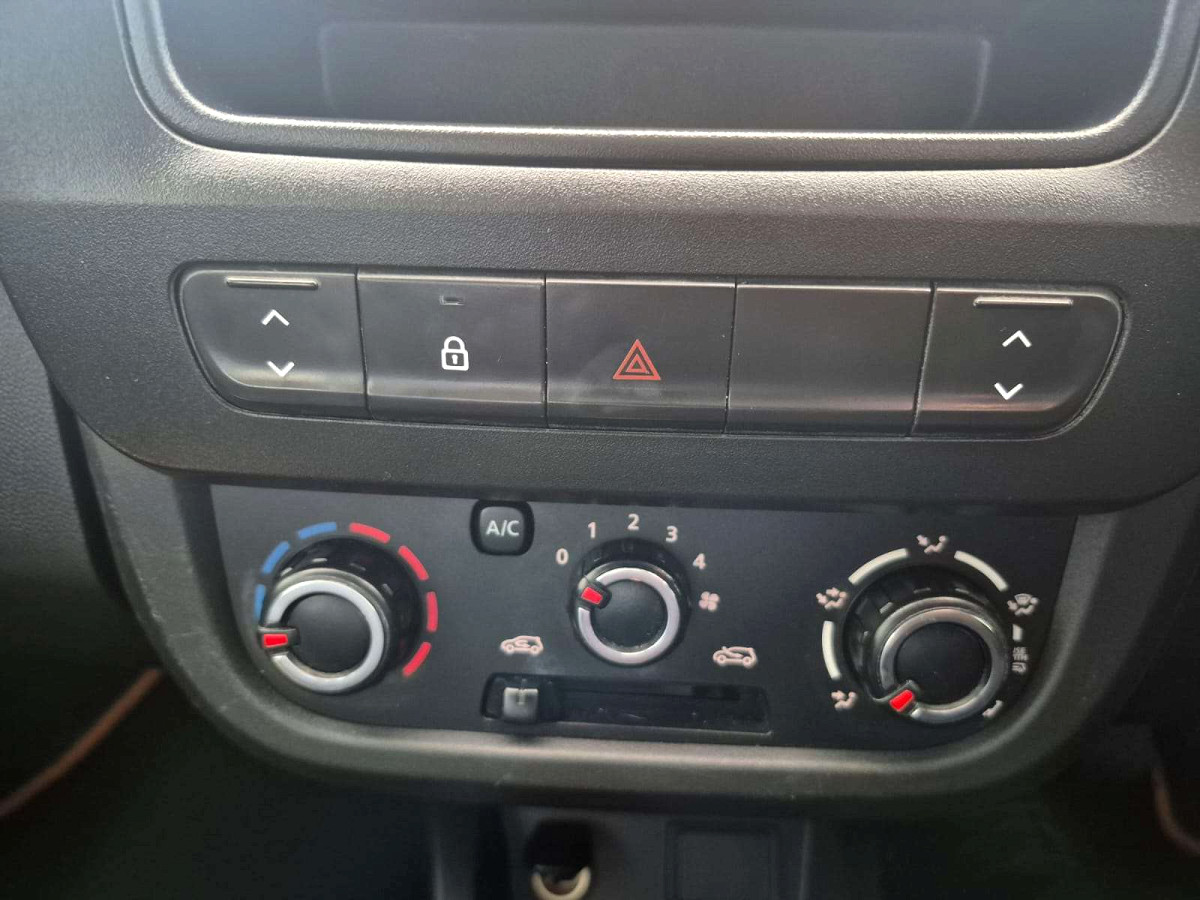 Photo 19 of 20