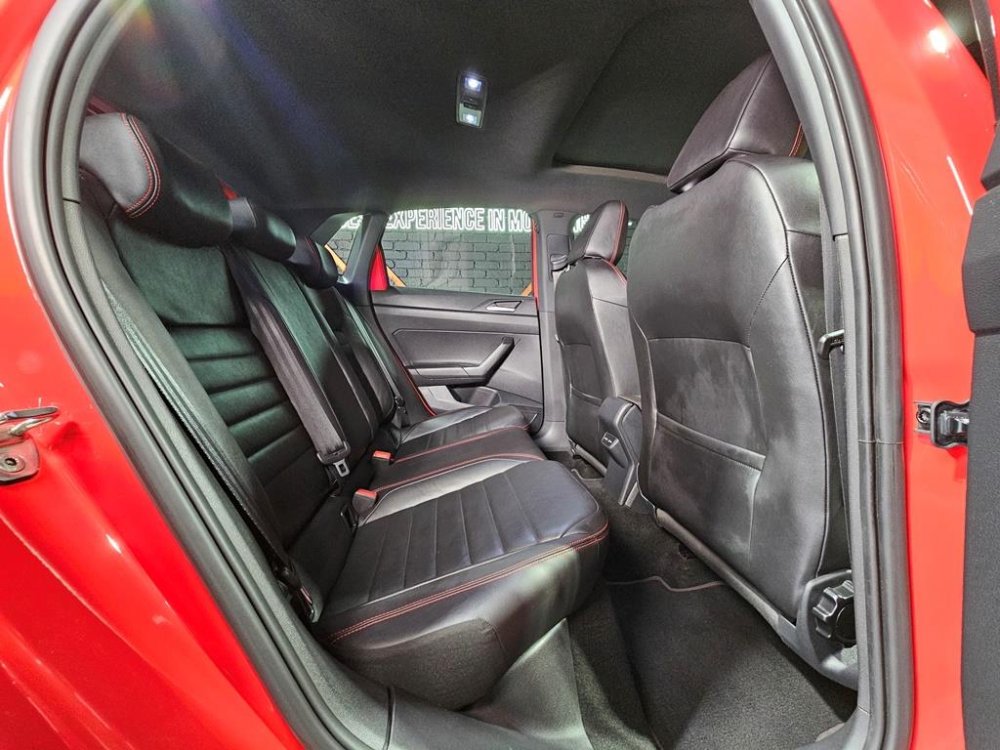 Photo 22 of 30