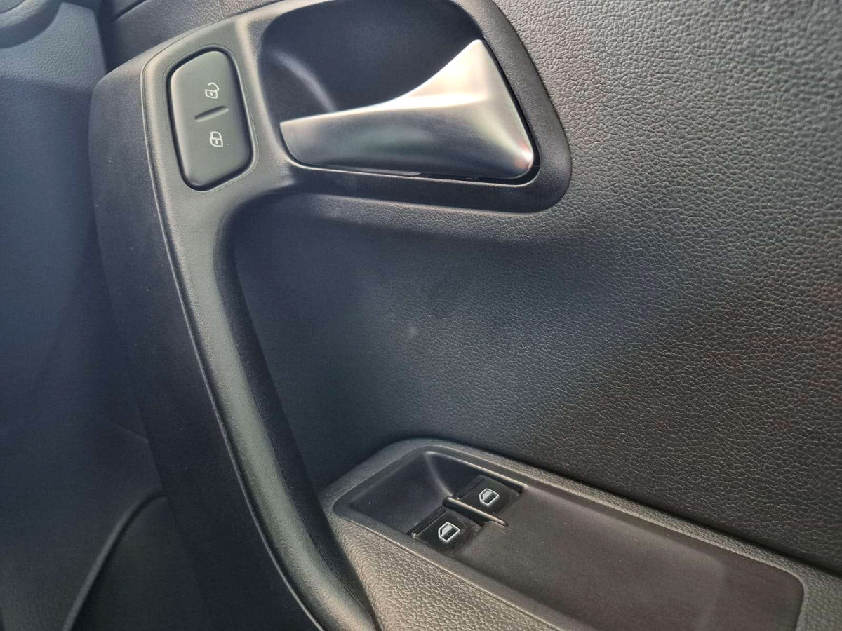 Photo 19 of 20