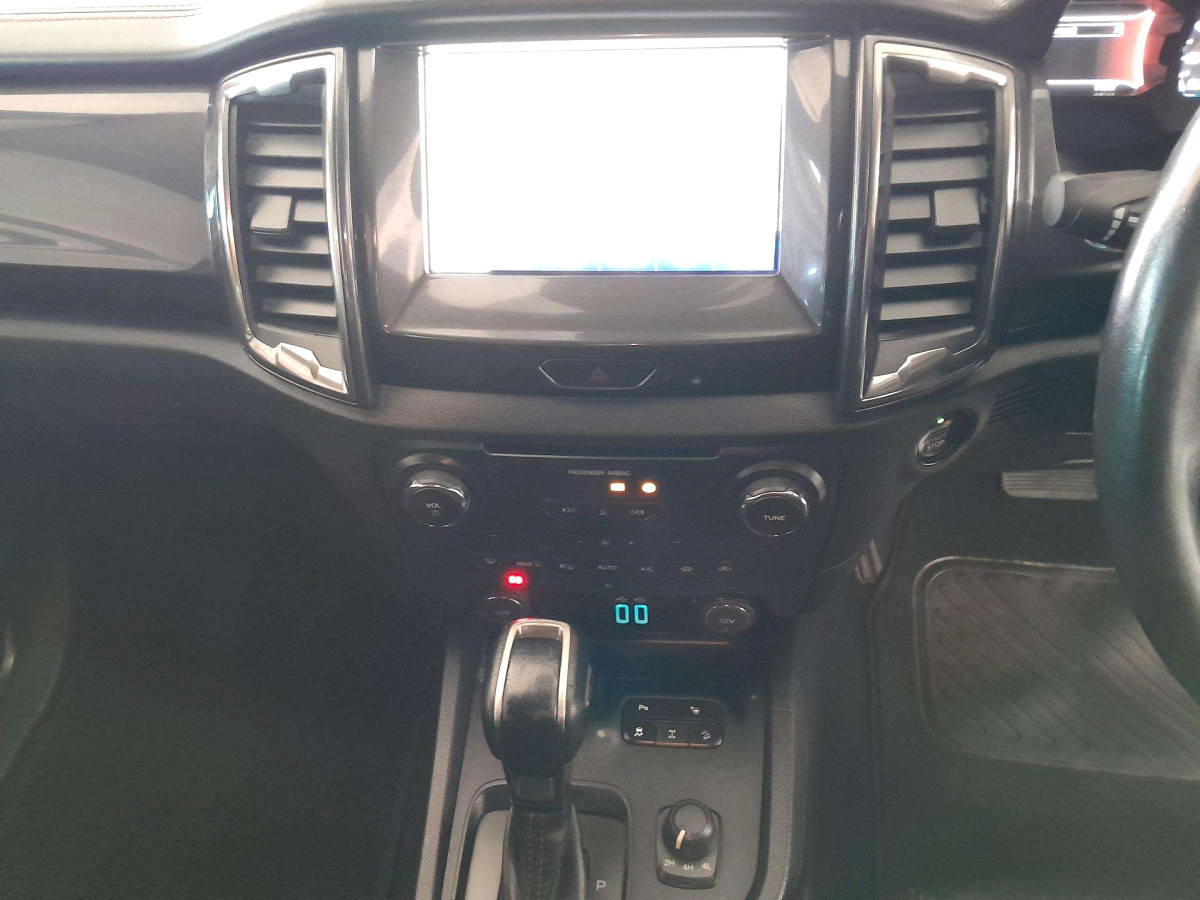 Photo 10 of 20