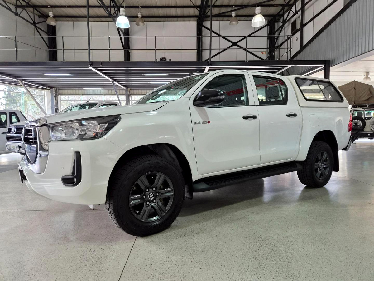 Photo 7 of 24