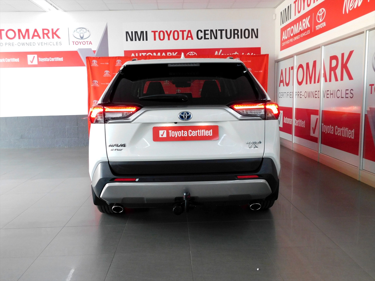 Photo 8 of 21