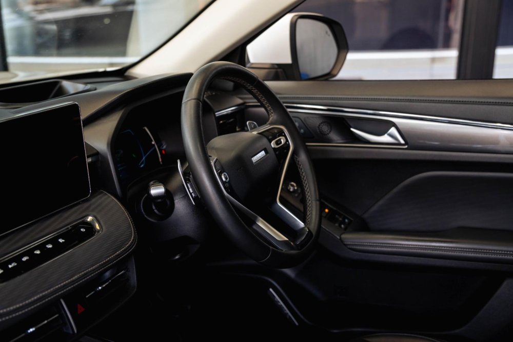 Photo 14 of 27