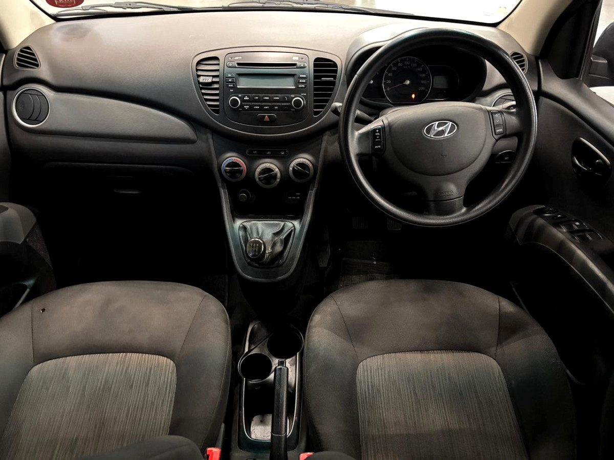 Photo 11 of 17