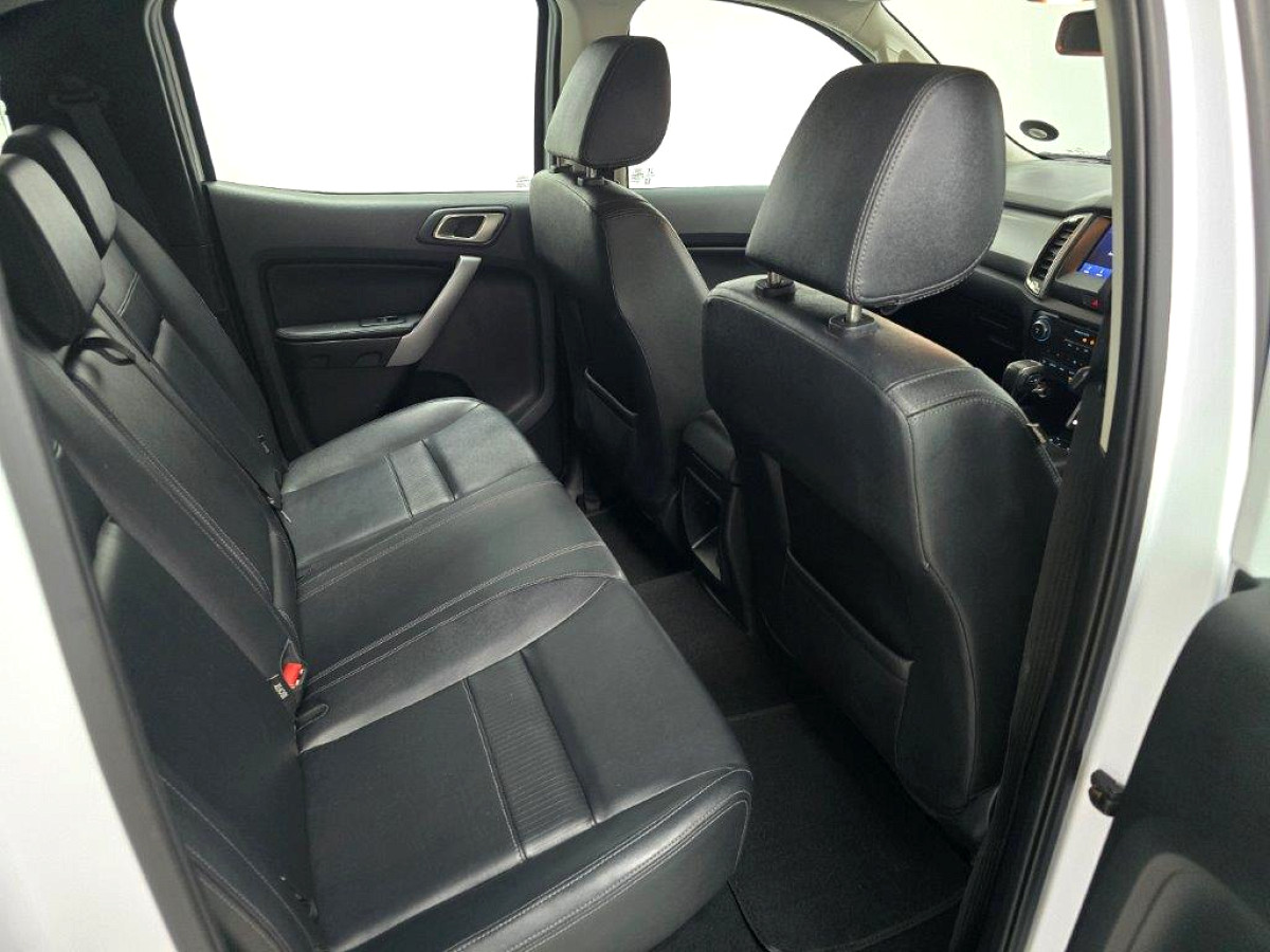 Photo 11 of 18