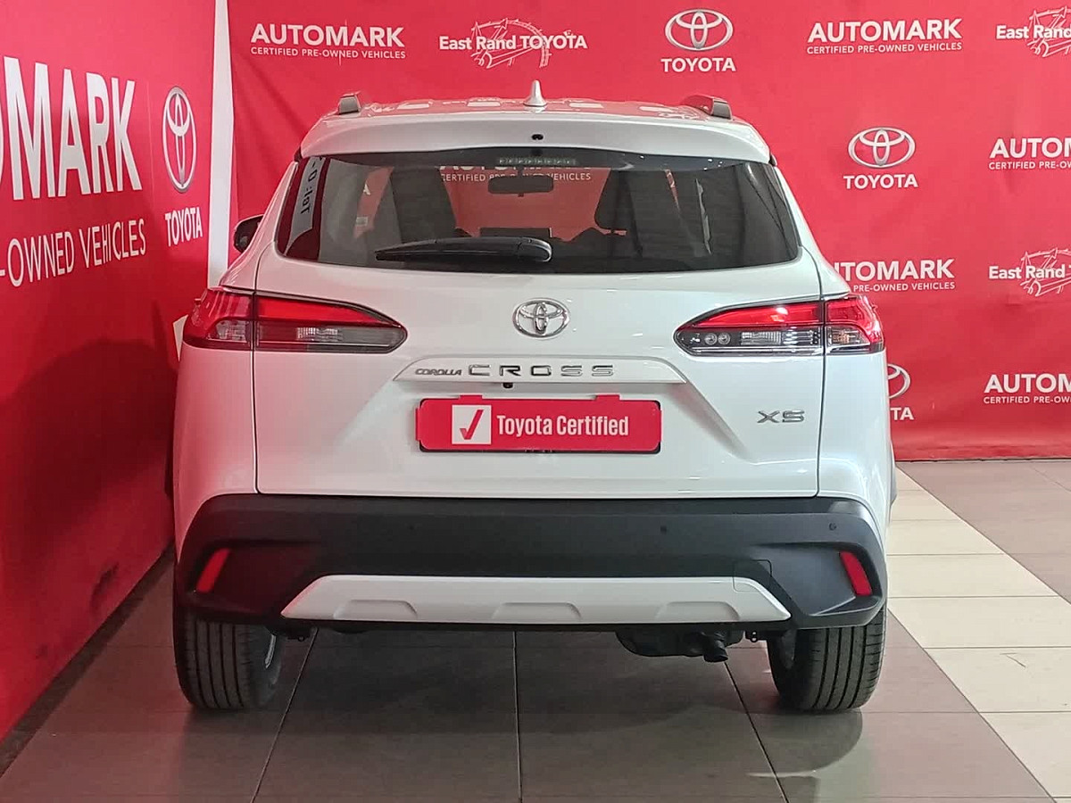 Photo 5 of 17