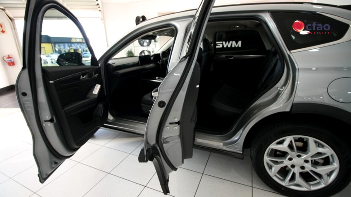 Photo 7 of 22