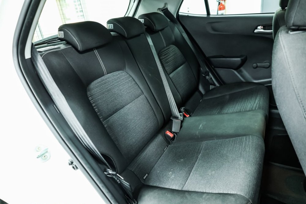 Photo 11 of 18
